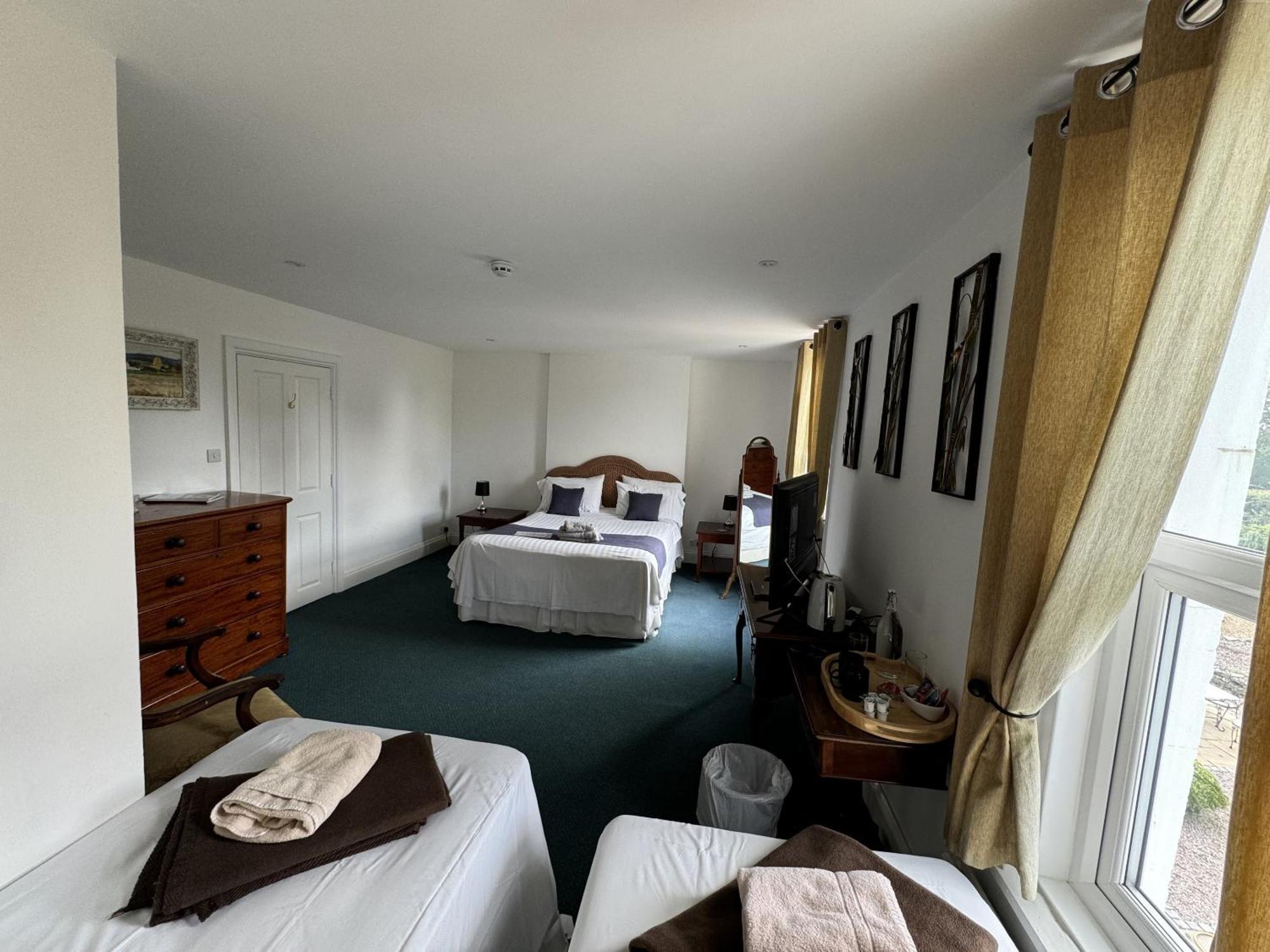 Hookwood Lodge London Gatwick Горлі Номер фото