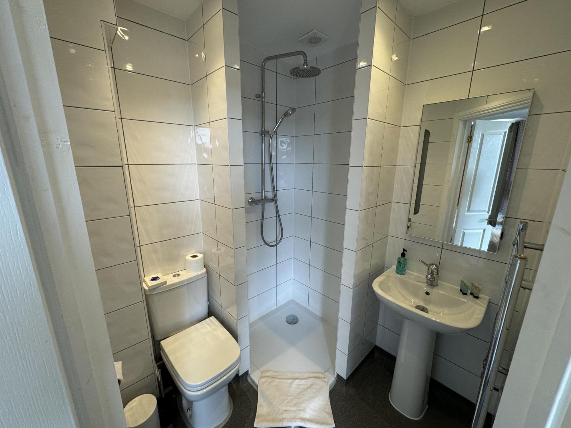 Hookwood Lodge London Gatwick Горлі Номер фото